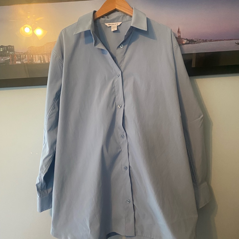 Athleta Light Blue Casual Button Down Shirt